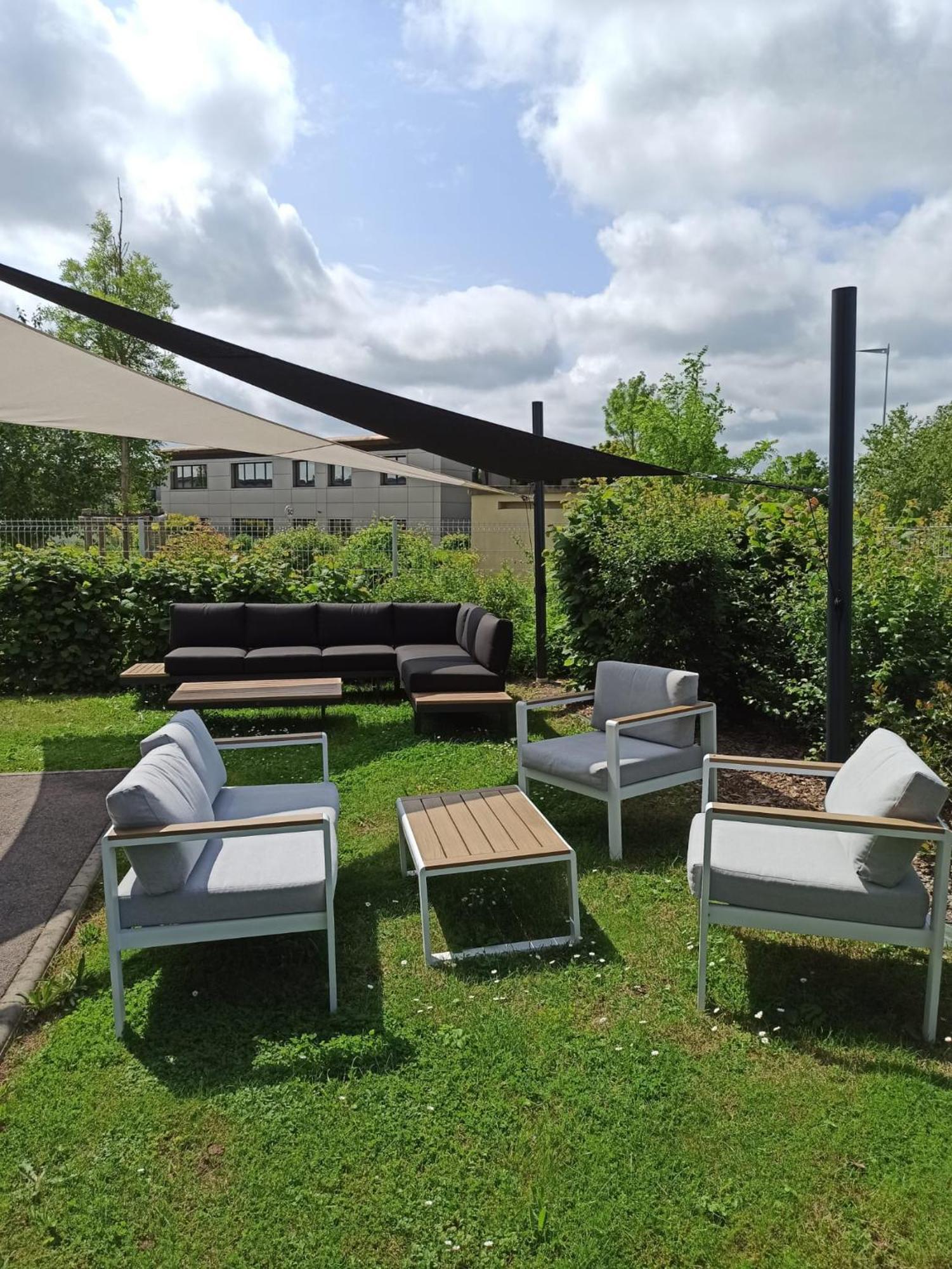 B&B Hotel Chartres Oceane Экстерьер фото