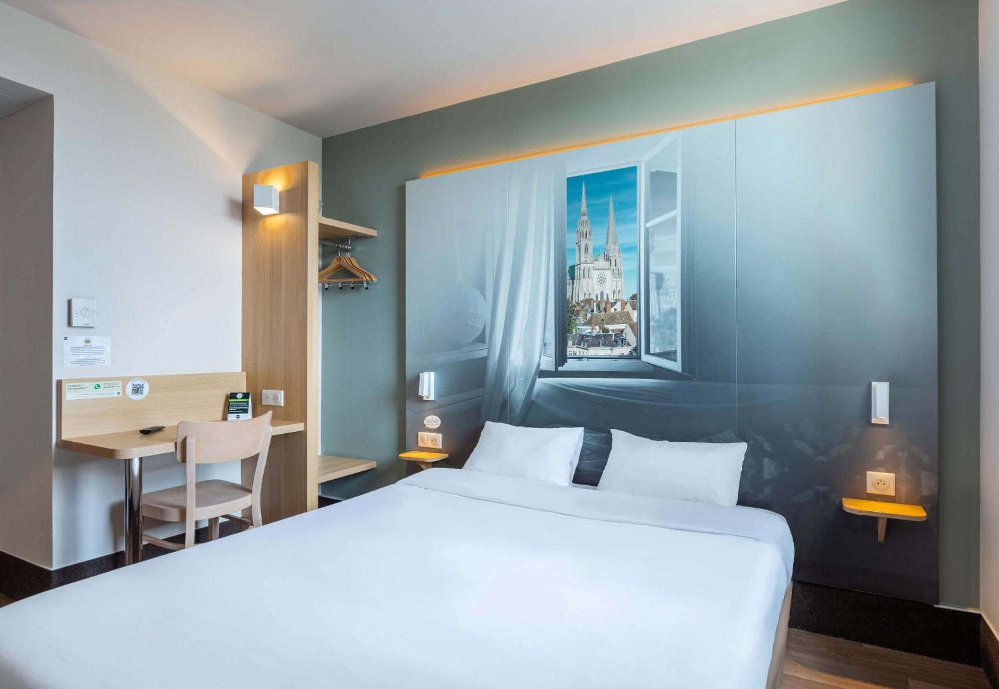 B&B Hotel Chartres Oceane Экстерьер фото