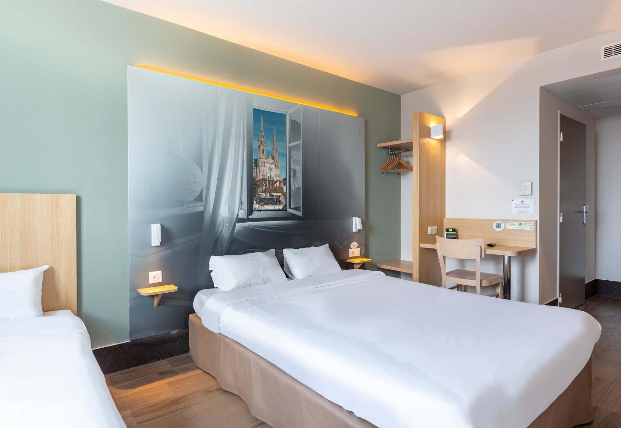 B&B Hotel Chartres Oceane Экстерьер фото