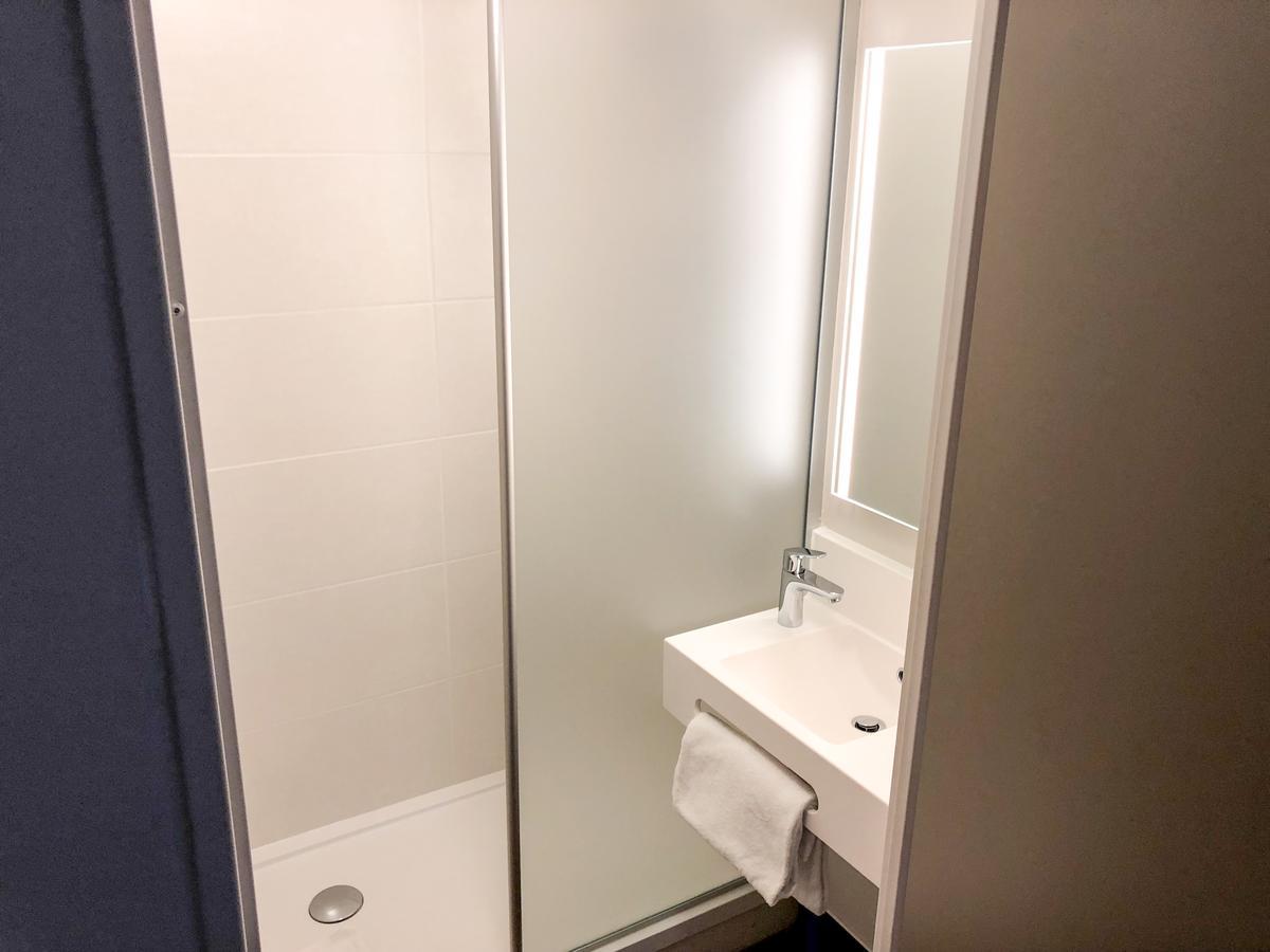 B&B Hotel Chartres Oceane Экстерьер фото